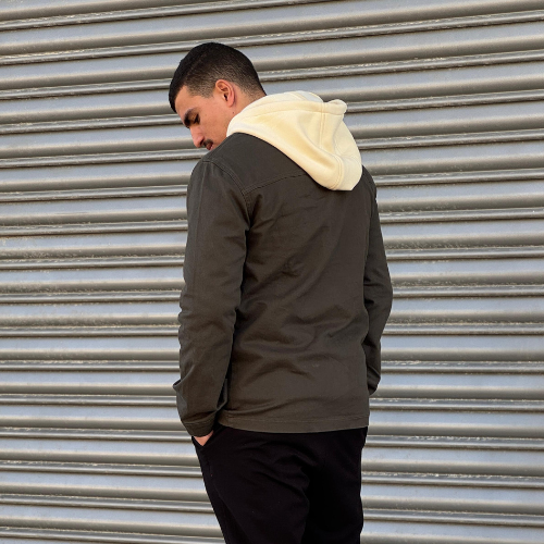 Surchemise avec capuche